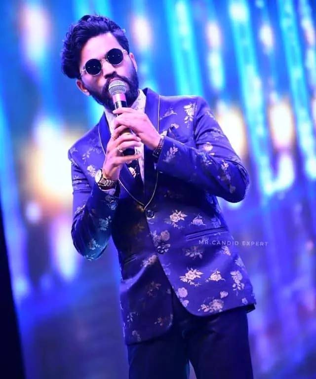Anchor Amol Nile