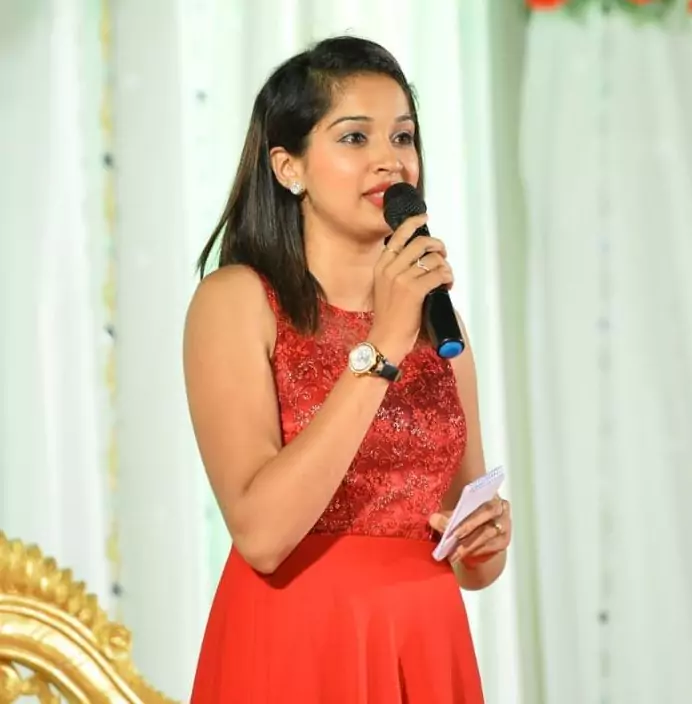 Emcee Roshal Fernandes