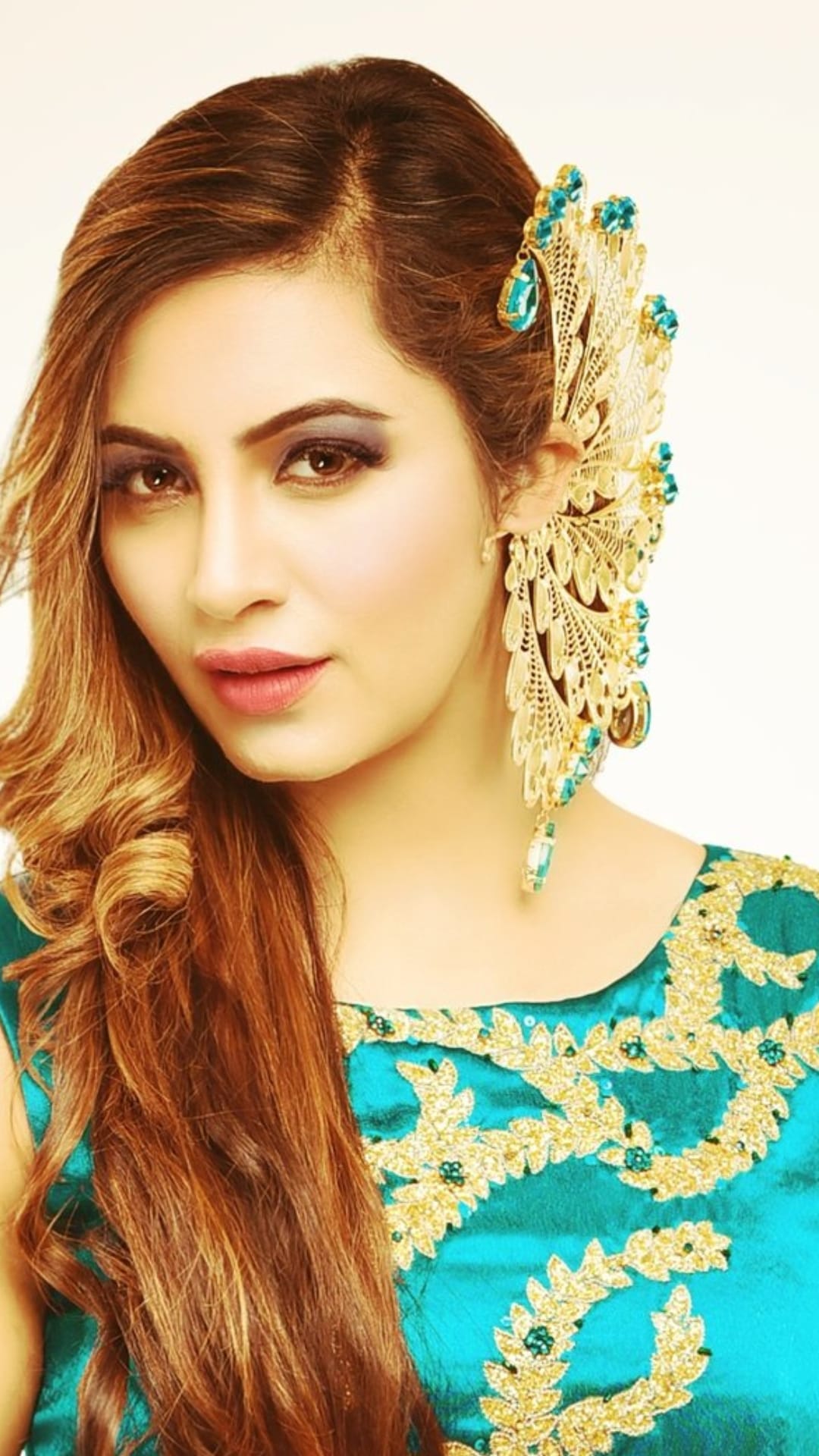 Arshi Khan 