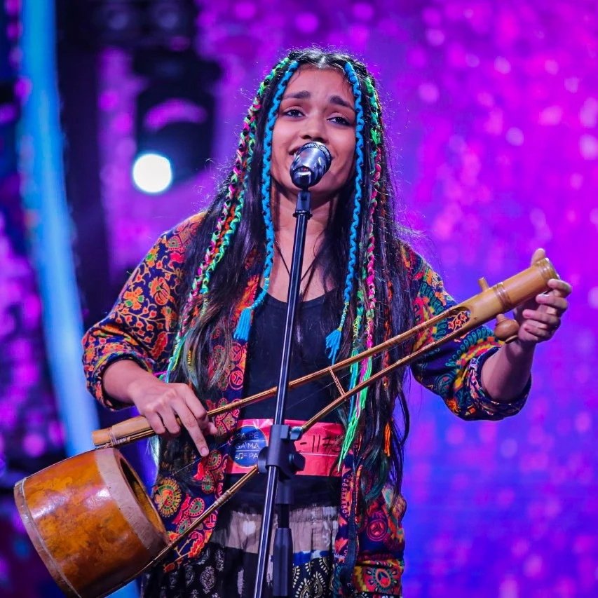 Book Ananya Chakraborty for a wedding, corporate event, live