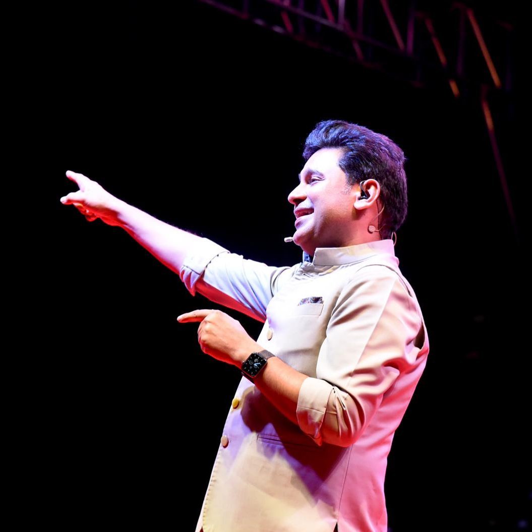 Manoj Muntashir