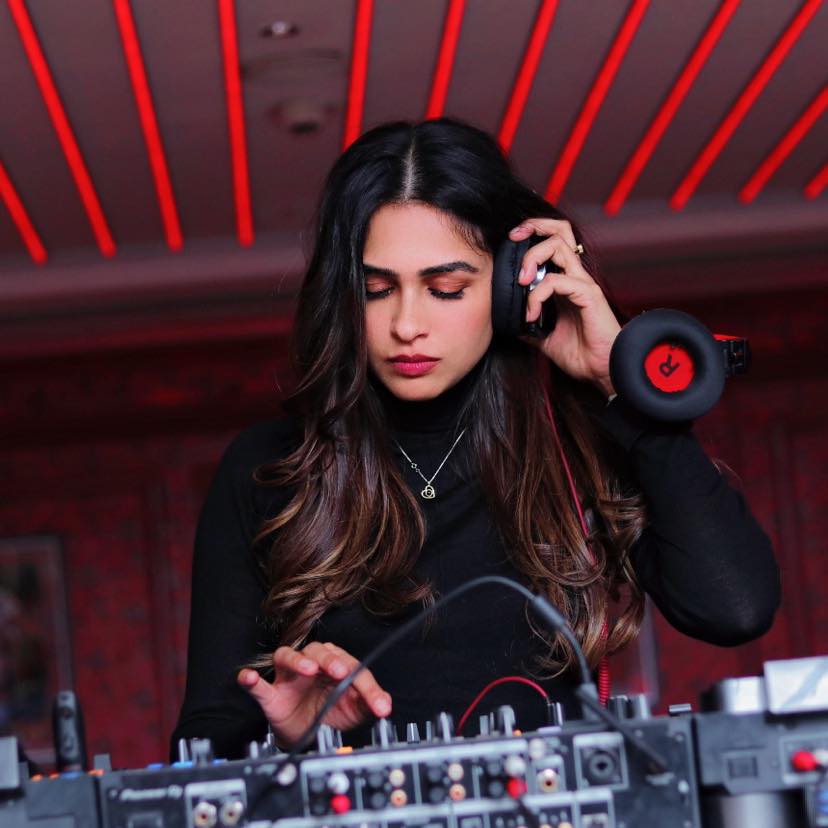 DJ Aanvi  