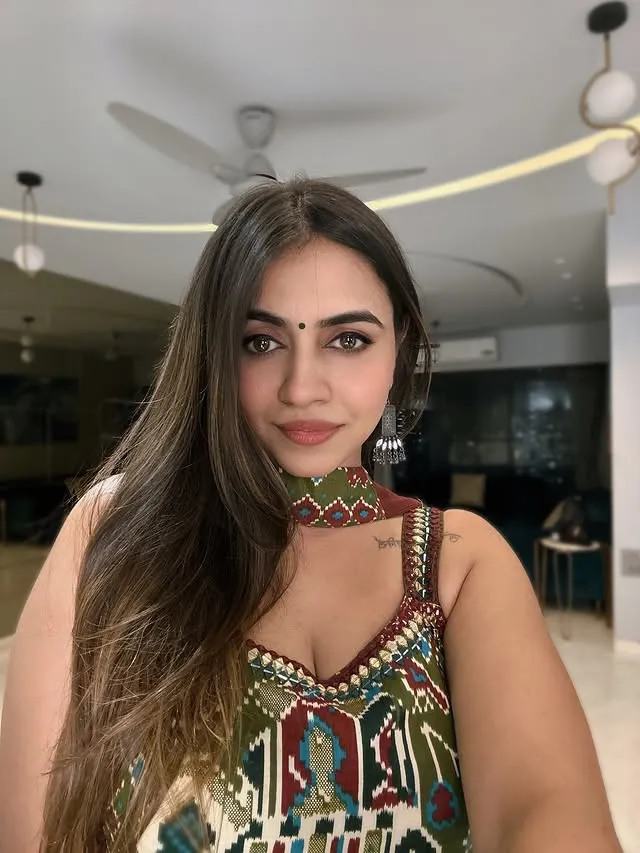 Dhwani  Pawar