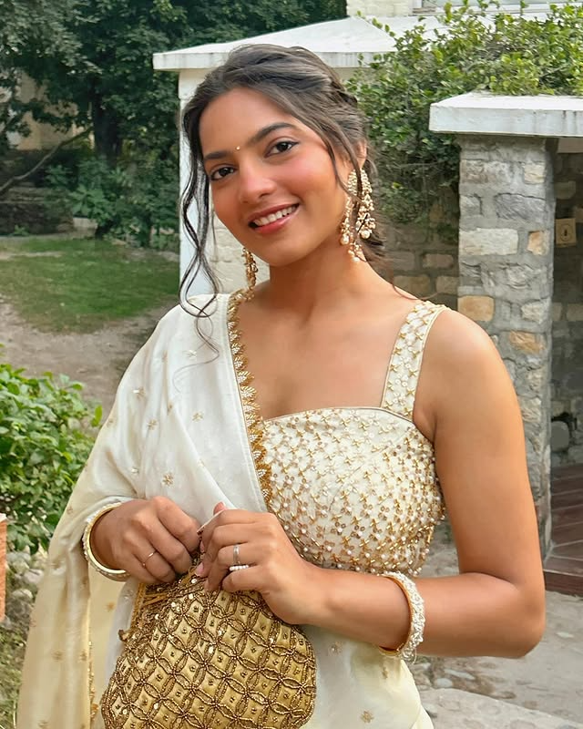 Shreya Priyam  Roy