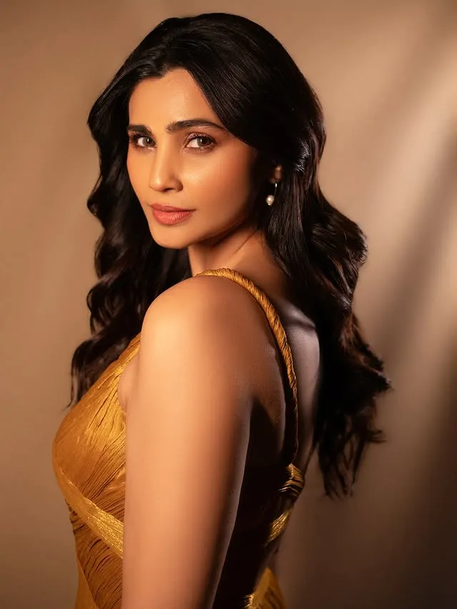 Daisy Shah