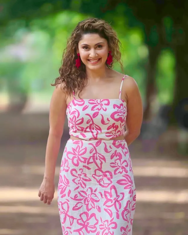 Manjari Fadnnis