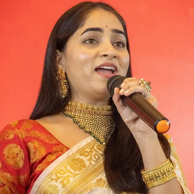 Kavita Sharma  Bundeli