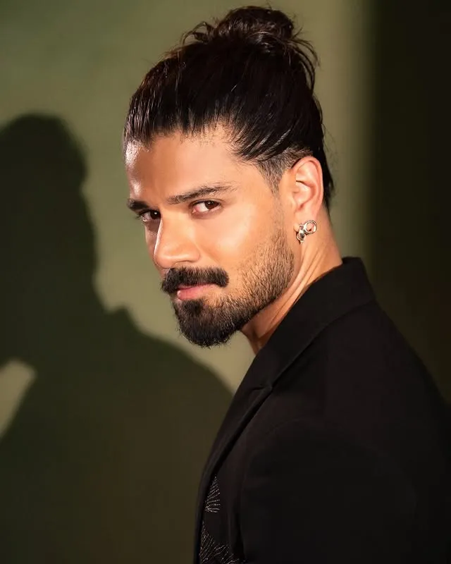 Suraj Pancholi