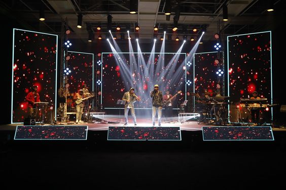 Sound system on in Delhi, Gurgaon, Noida for live band Performance