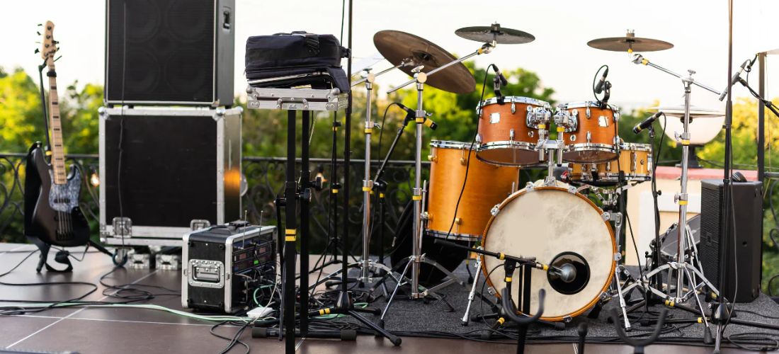 Musical instruments on rent for events and live shows in Delhi, Noida, Gurgaon