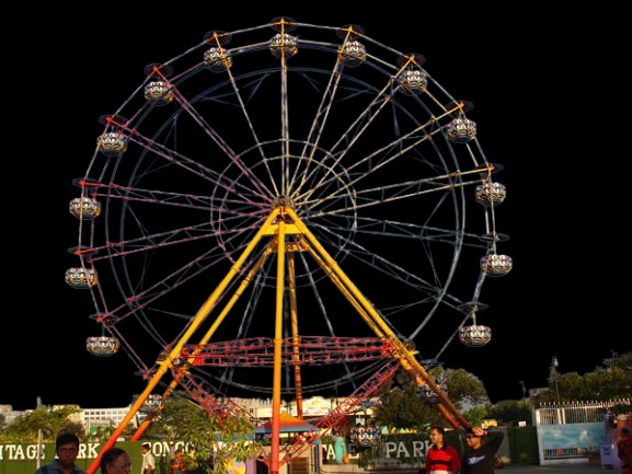 Giant Wheel