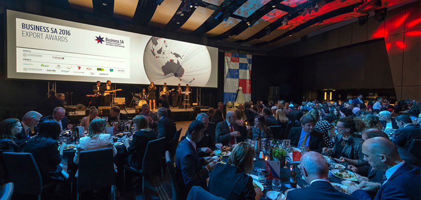 Why Hire Experts to Plan Your Event – Corporate Conferences, Offsites & Team Building