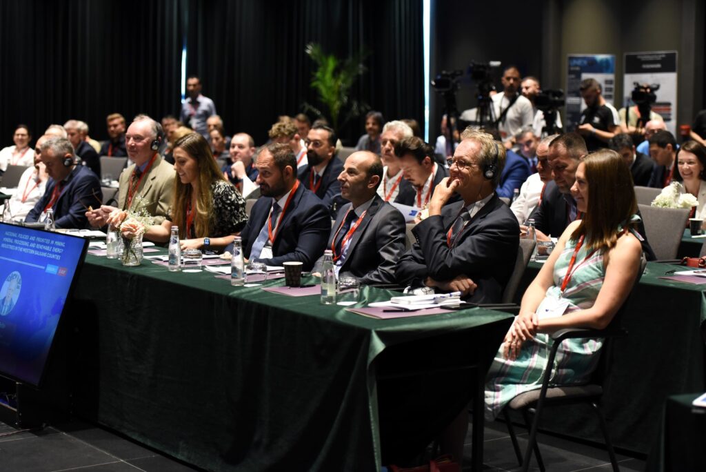 What Delegates and Sponsors Get Out of It Taken care of from start to finish