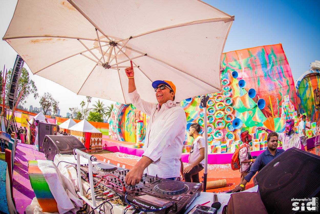 How We Handle Holi Event Logistics