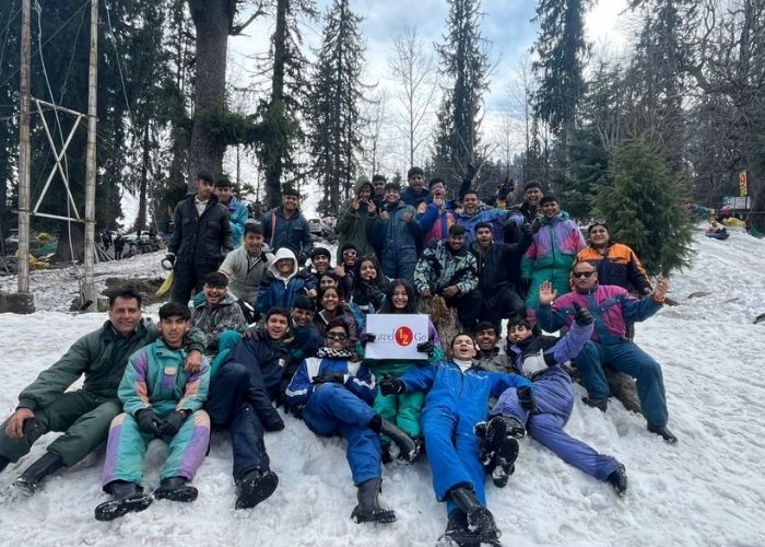 Why Hire Corporate Team Outing and Offsite Trip Planning for Team Building Activities