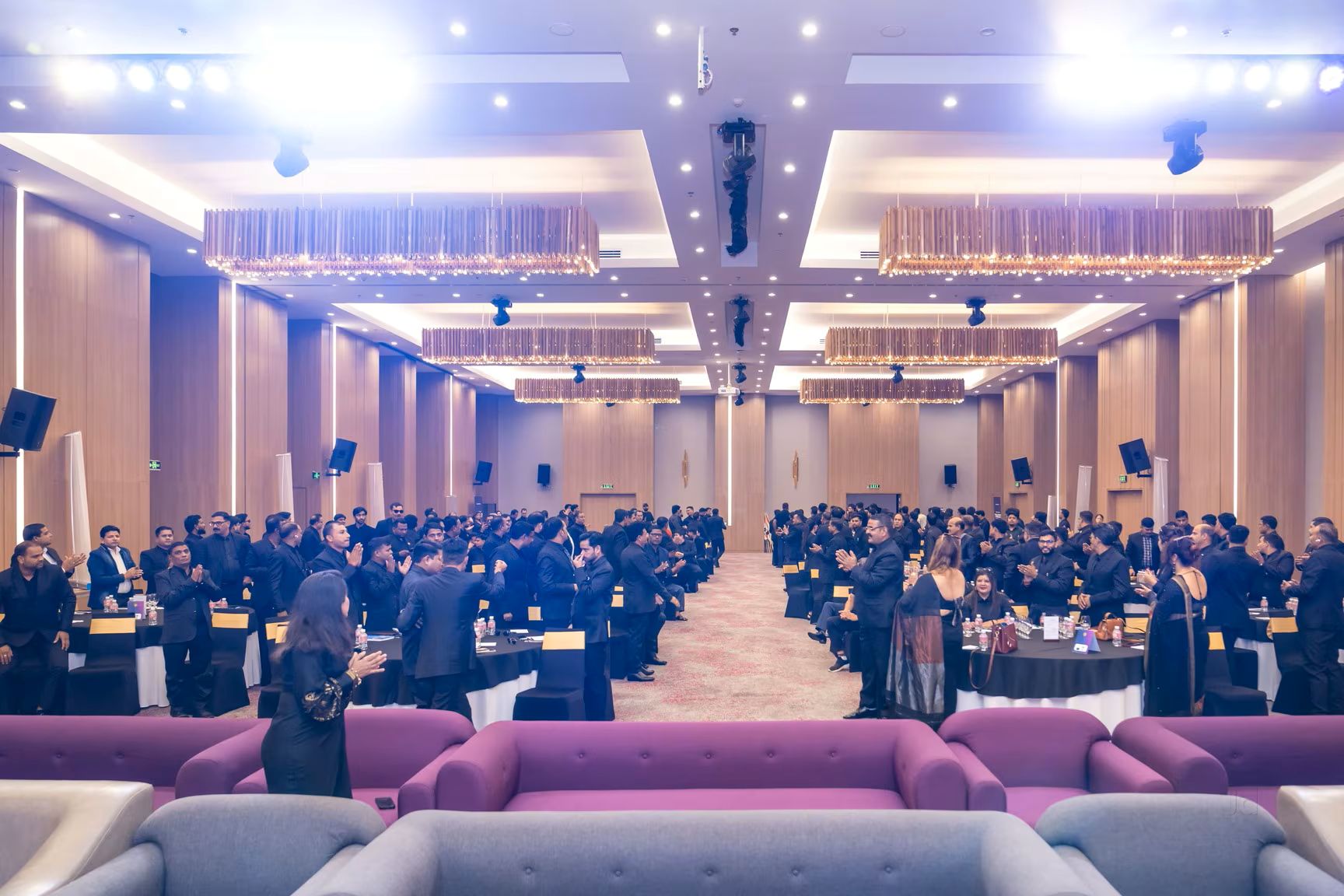 The best MICE event managers use creative ideas and plan events from the ground up