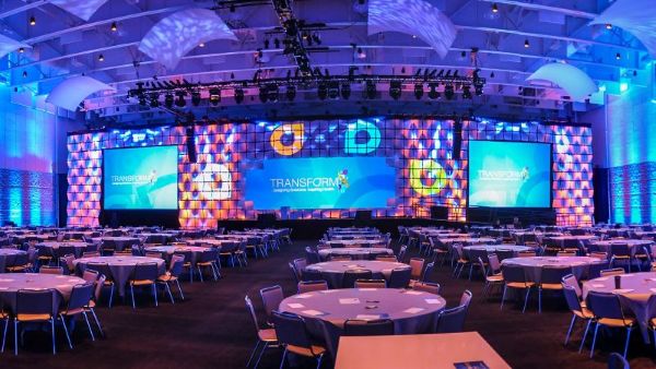 Setup Tailored for Tech Events