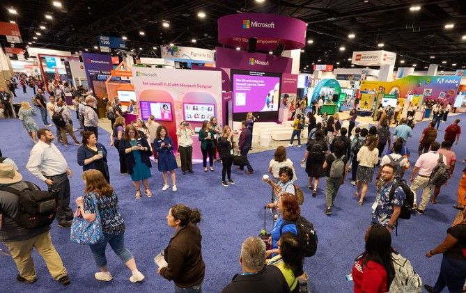 Interactive Tools for EdTech Crowd