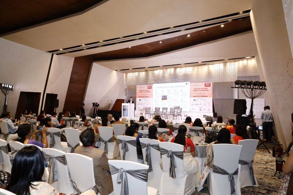 What Is the Best Full-Service Company – The Best End-to-End Conference Management