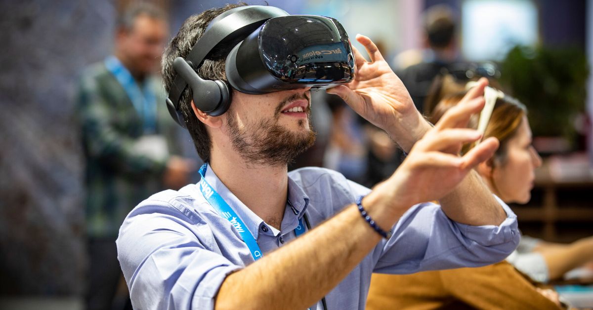 How We Make People Interact at Event