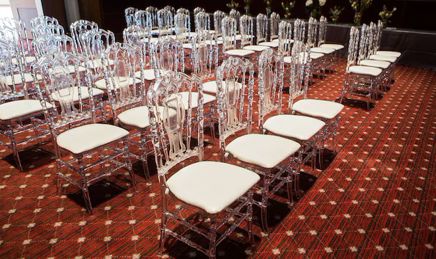 Elegant Stages and Seating Arrangements