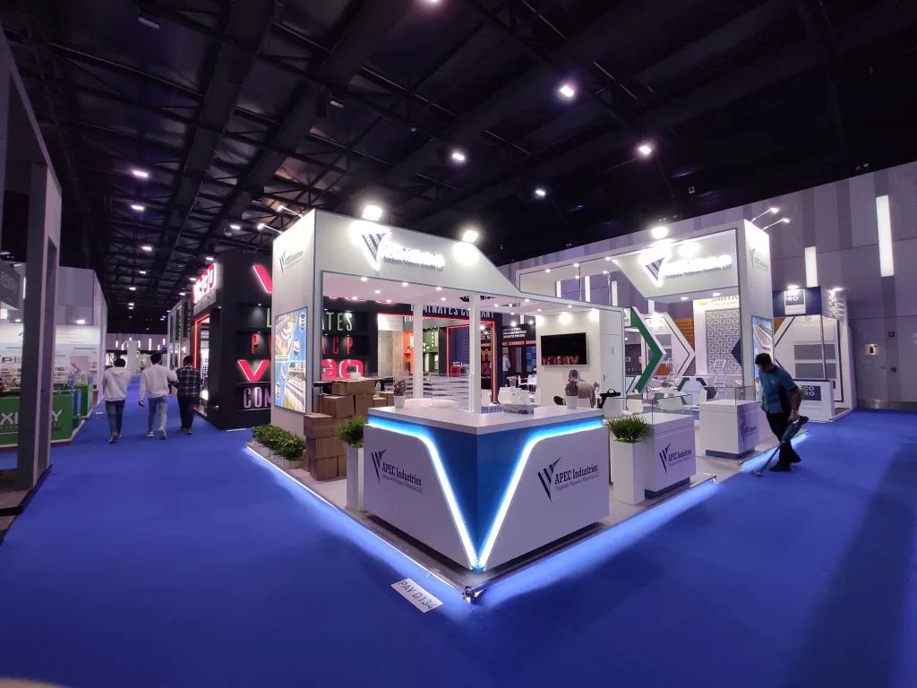 Services for designing trade show booths and making exhibition stalls—fabrication and production