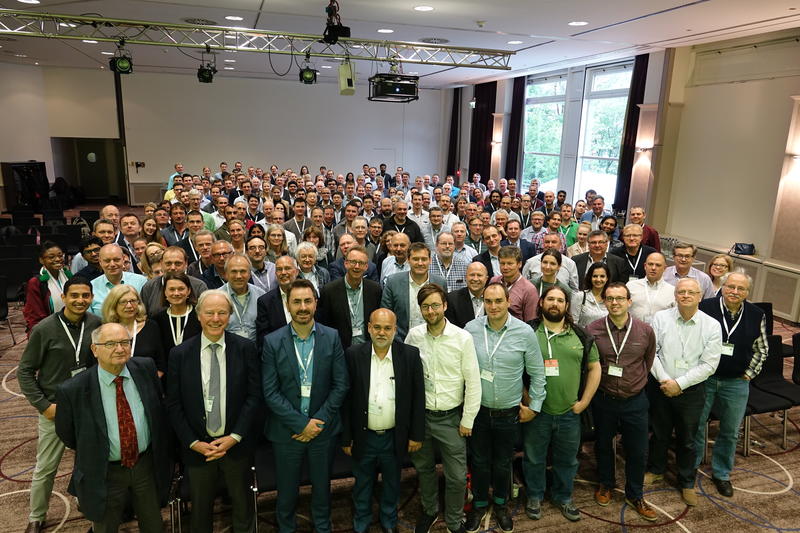 A group of experts in management and execution