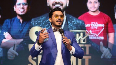 Top Emcees in Mumbai | Anchors for Conferences & Social Events