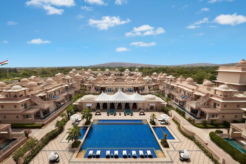 ITC Grand Bharat, A Luxury Collection Resort, Gurgaon