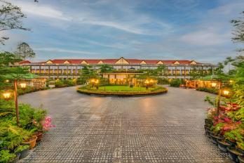 Mayfair Tea Resort