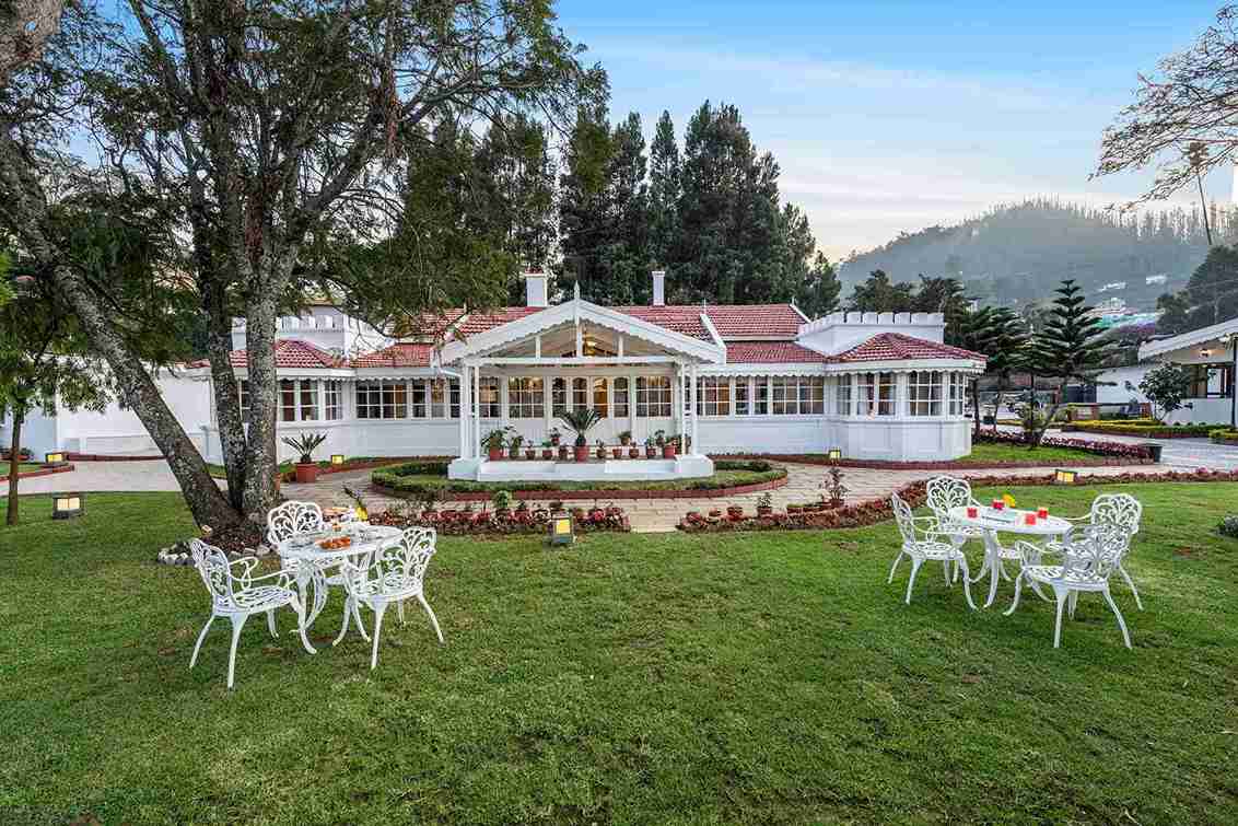 StayVista at Tiverton Bungalow