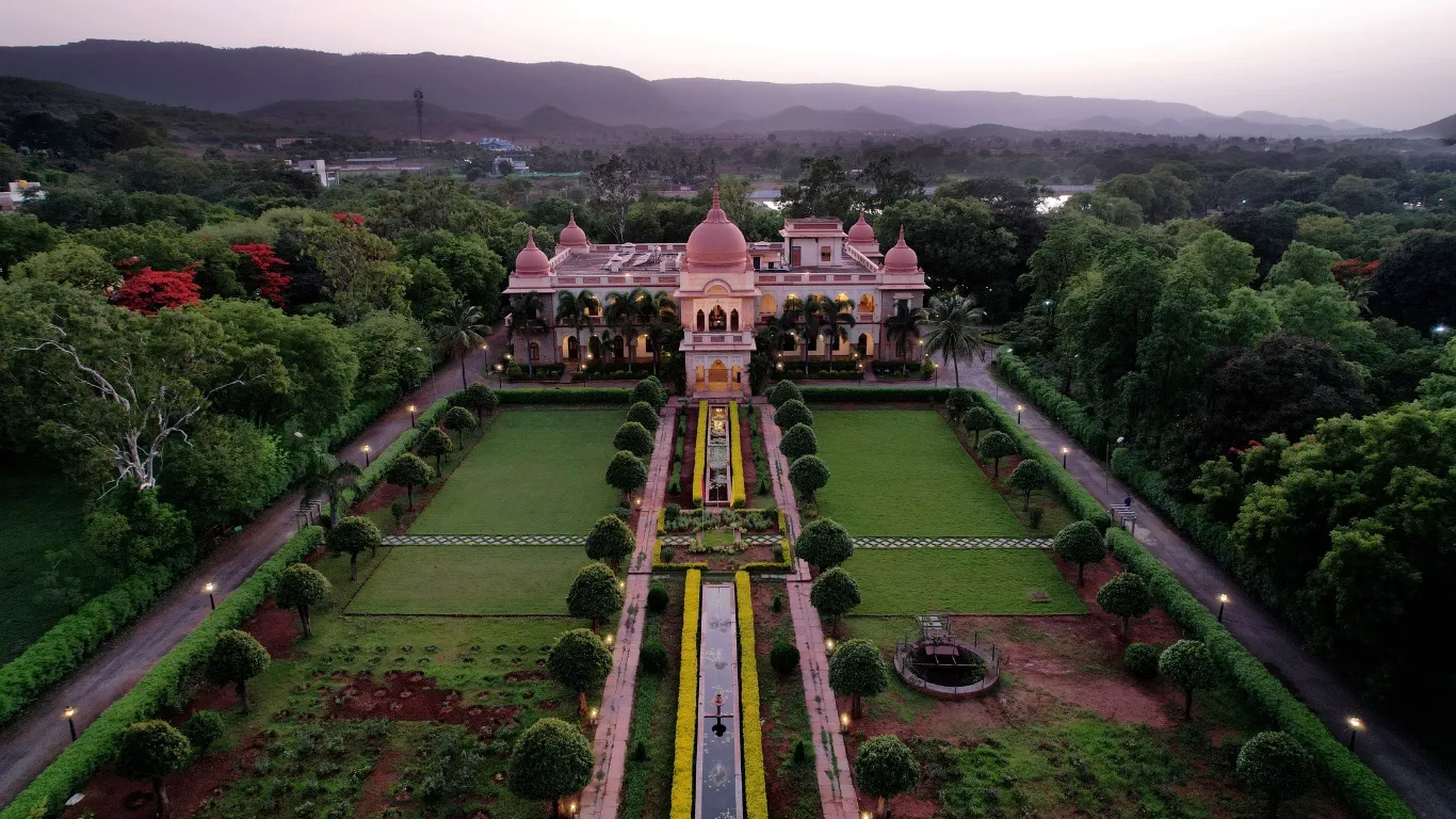 WelcomHeritage Shivavilas Palace