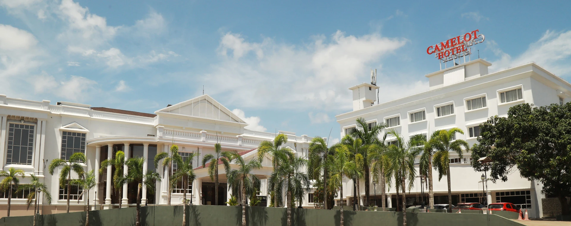 Camelot Convention Centre